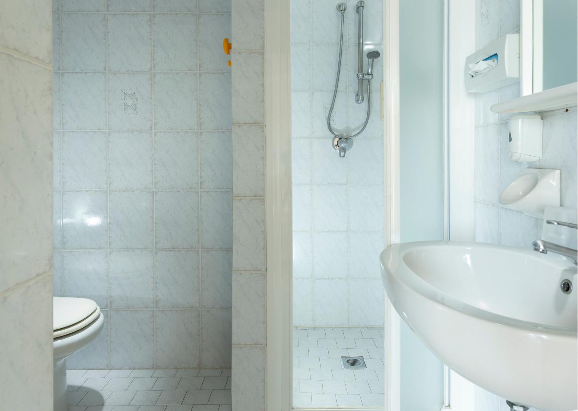 Hotel Vela D'Oro Римини Экстерьер фото